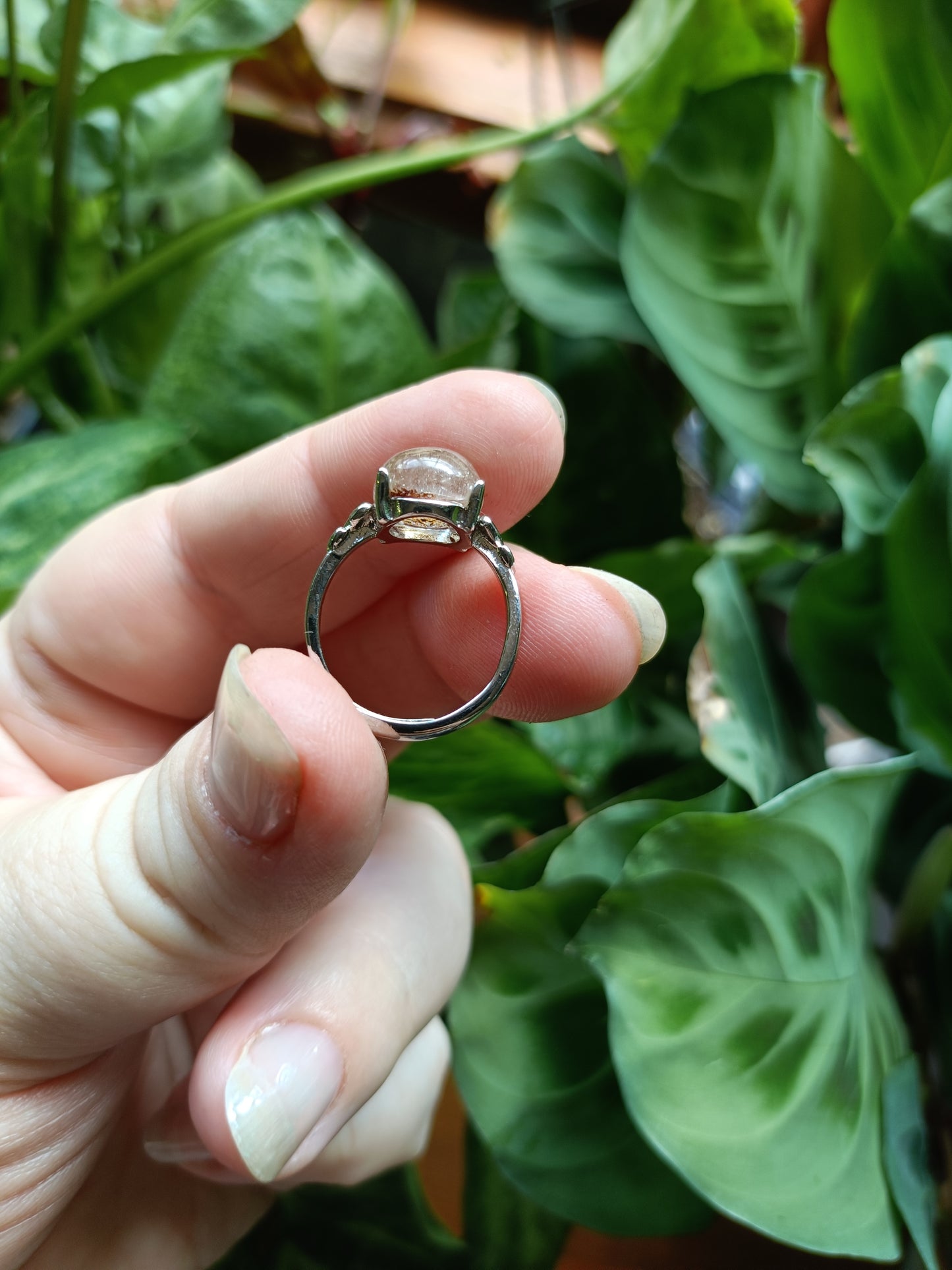Garden Quartz Oval Cabochon Ring - Silver-Plated Copper
