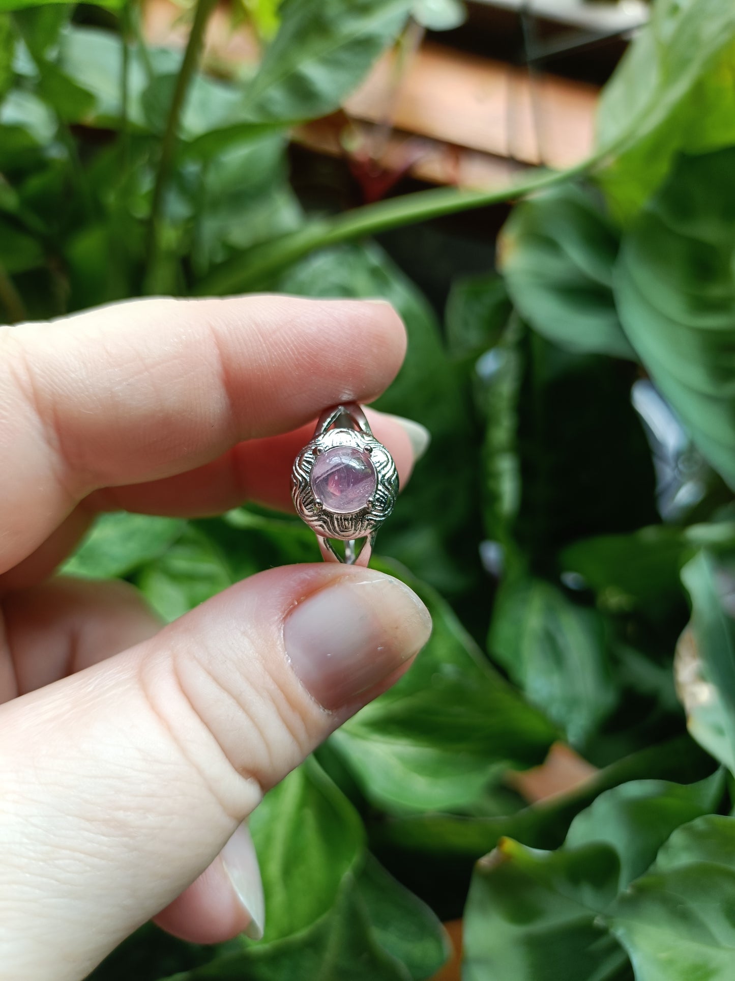 Lavender Rose Quartz Round Cabochon Ring - Silver-Plated Copper