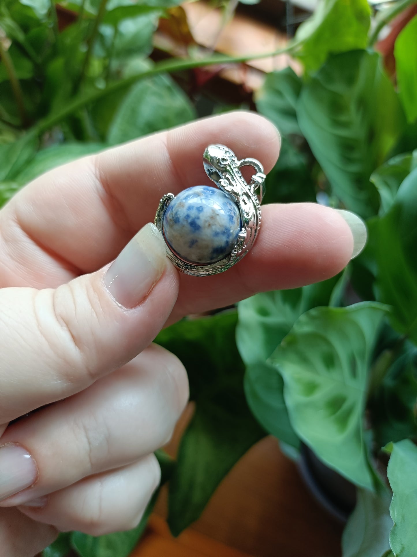 Cute Lizard Sphere Pendant - Silver-Plated Copper