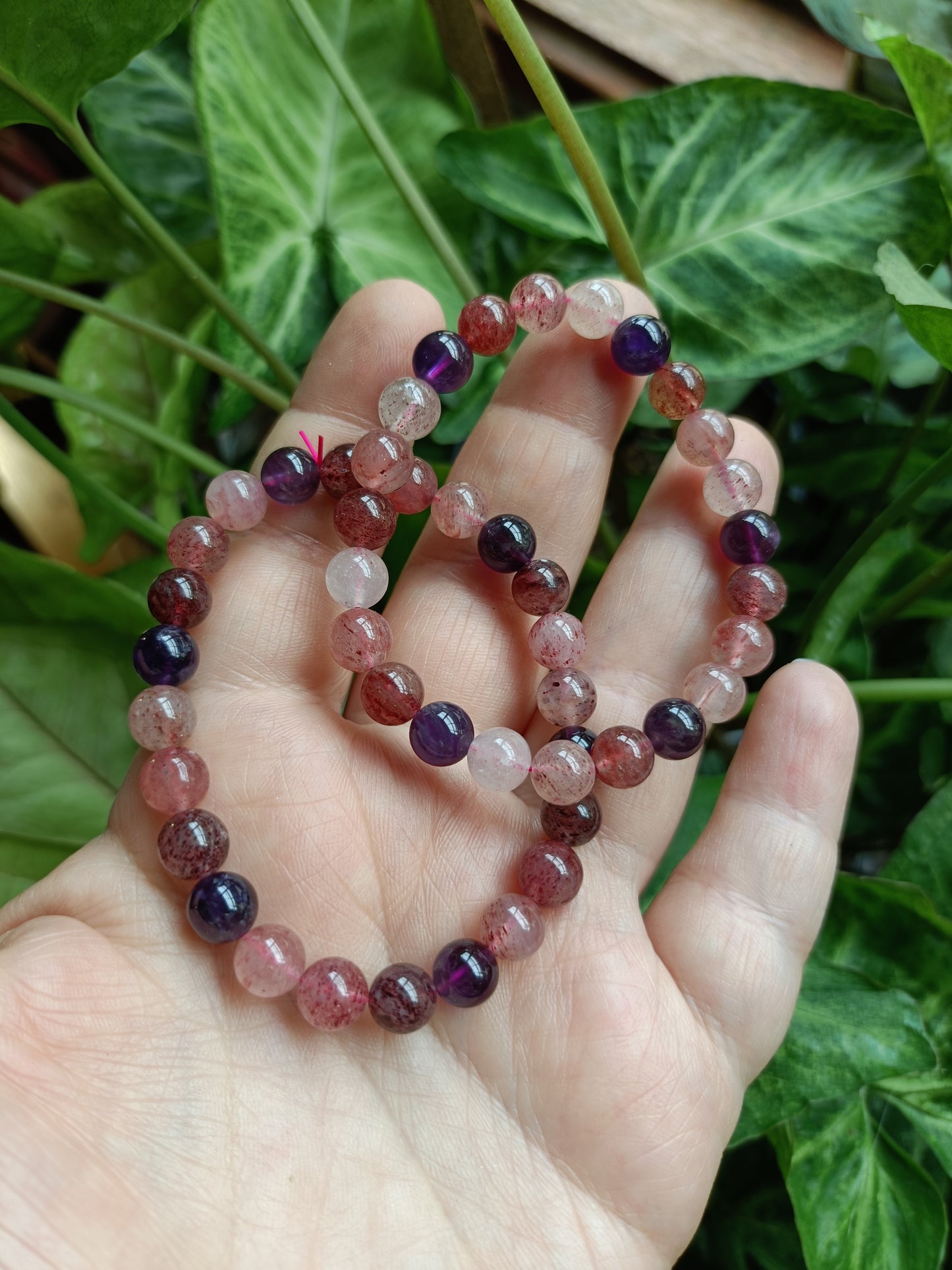 *High Quality* 'Super 7' Included Quartz Round Beaded Stretch Bracelet - 7mm