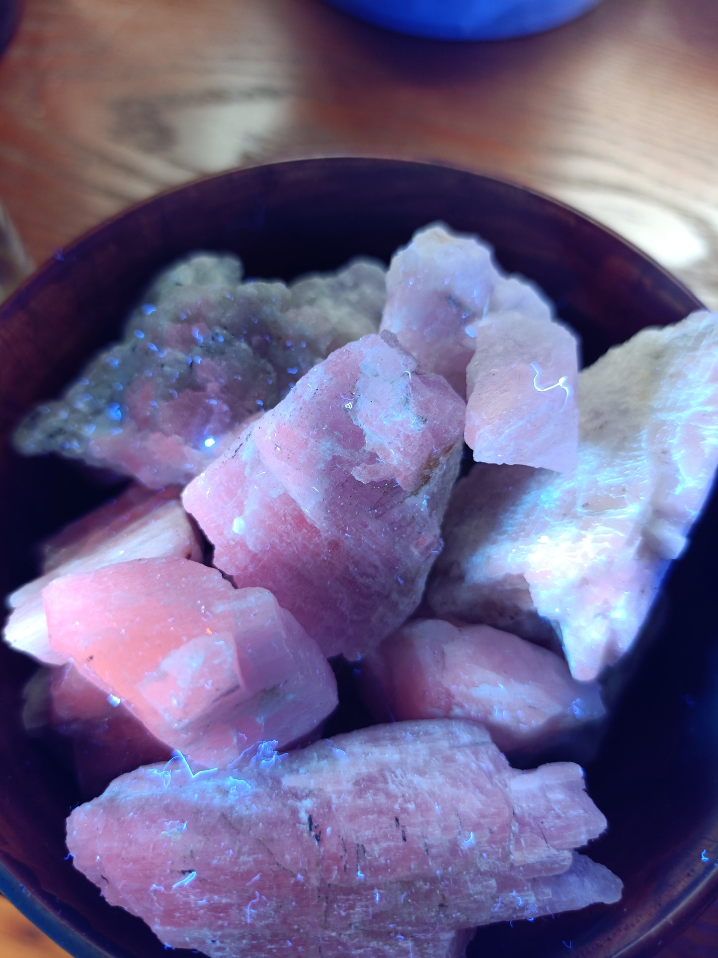 Kunzite Raw Stones - 100 grams