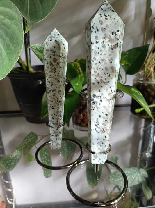 Kiwi Jasper Wand + Metal Stand - 280-340g