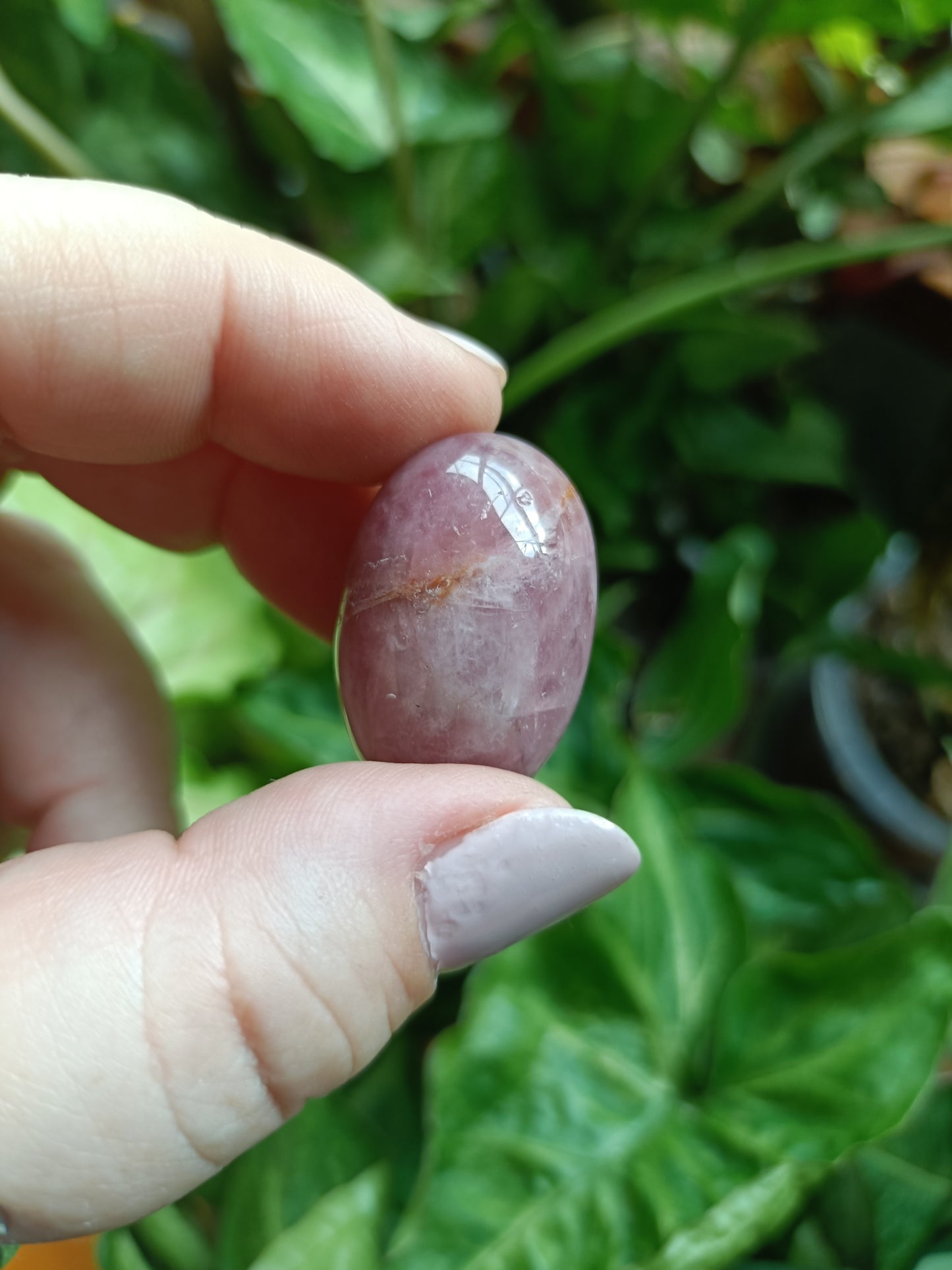 Lavender Rose Quartz MEDIUM Tumbles - 50g