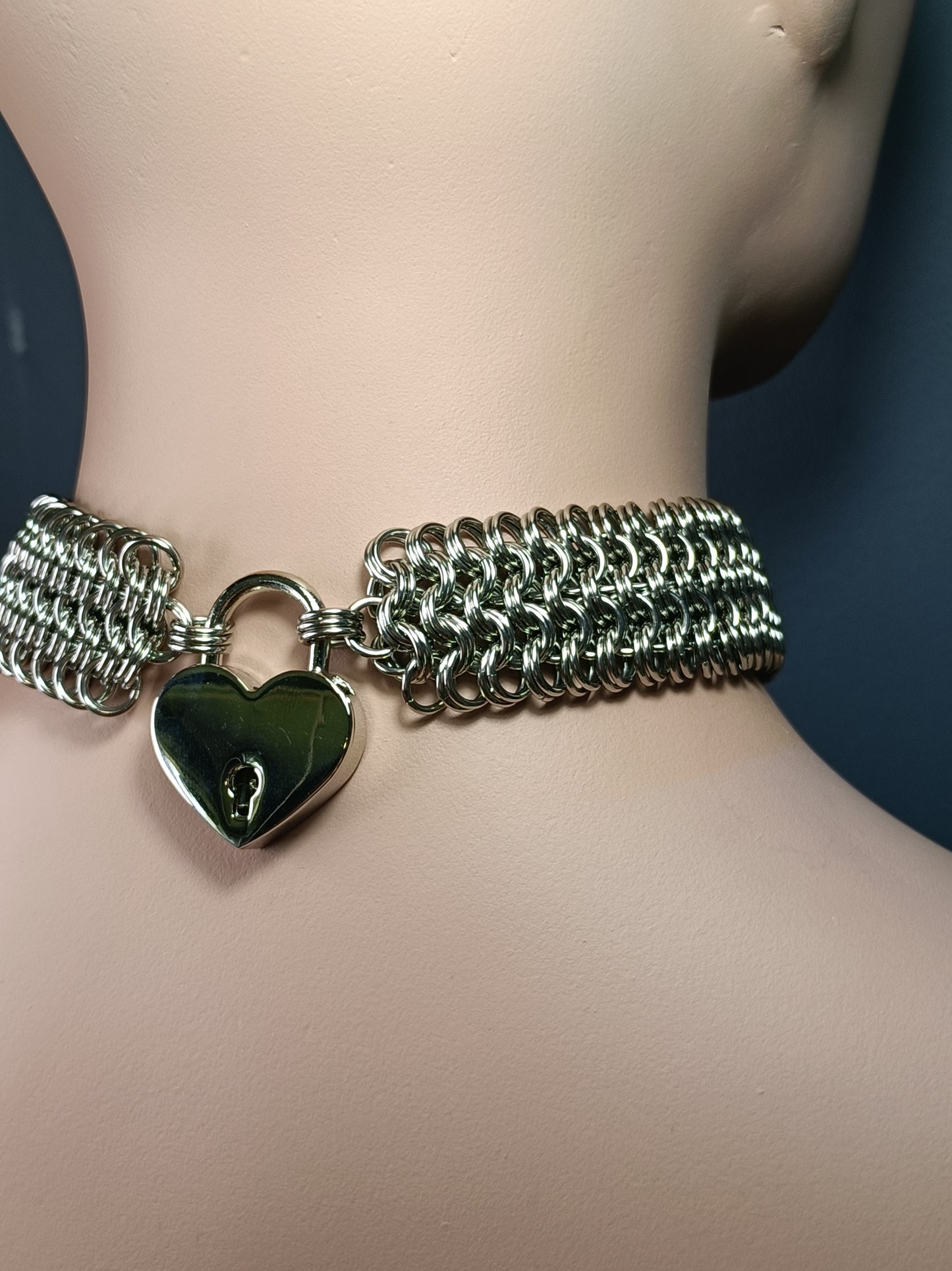 Heavy Stainless Steel Kinged European 4-1 Slave Collar - Stainless Steel