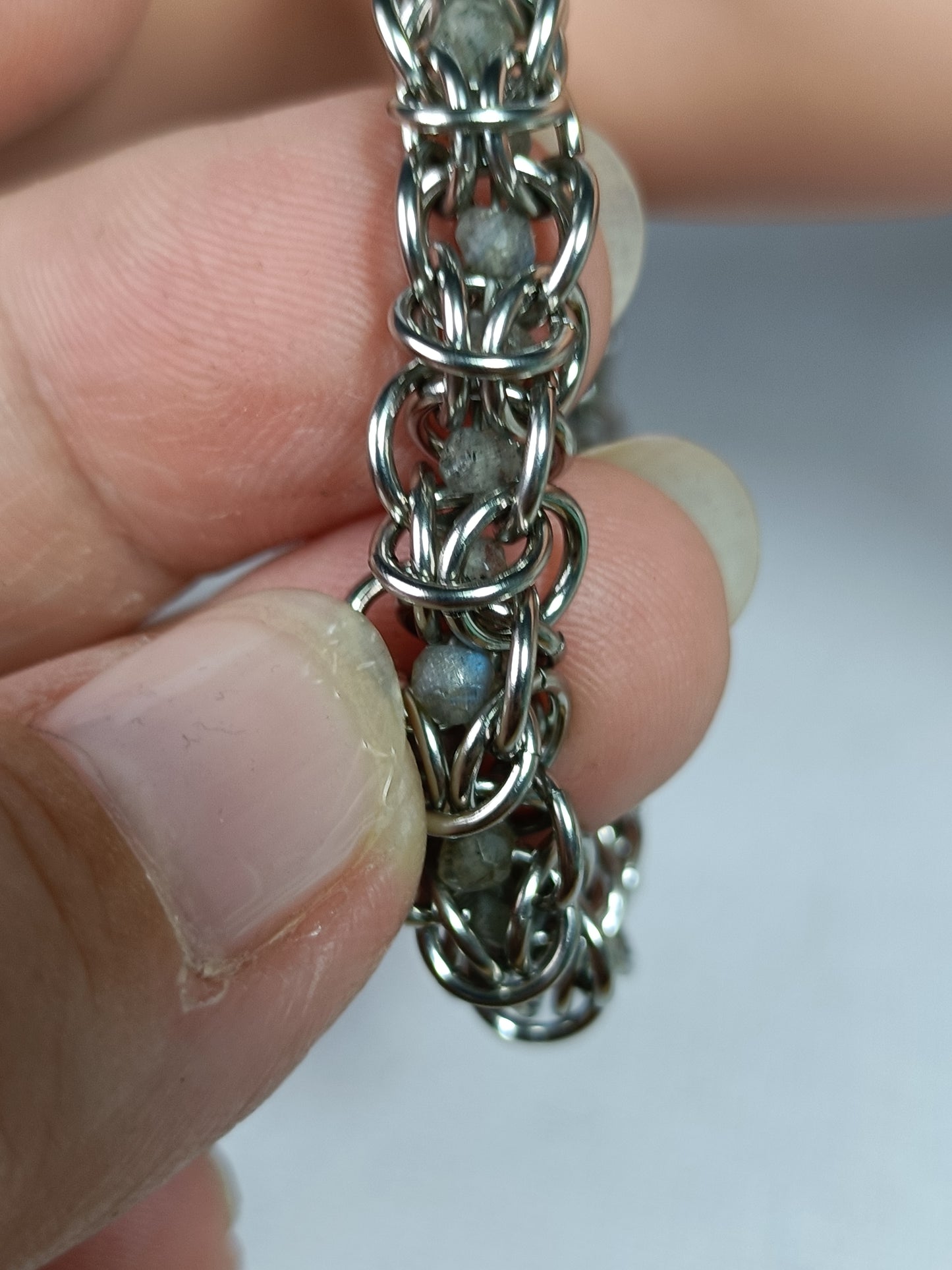 Labradorite 18ga Stabilised Elfweave Chainmail Bracelet - Stainless Steel