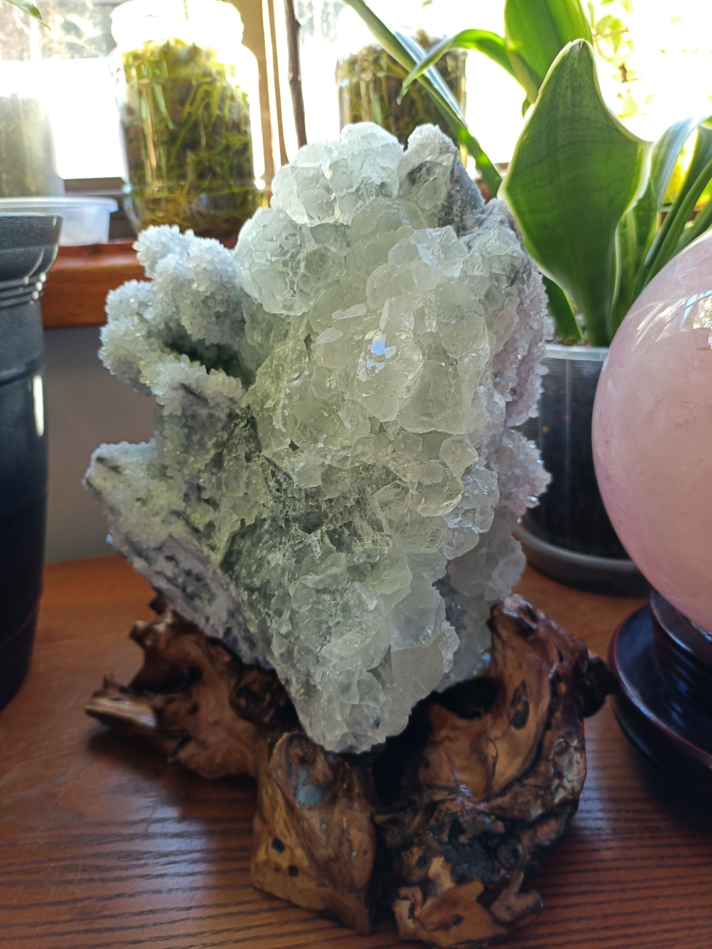 Xiang Hualing Fluorite Specimen + Stand - 3991g (4.35kg including stand)