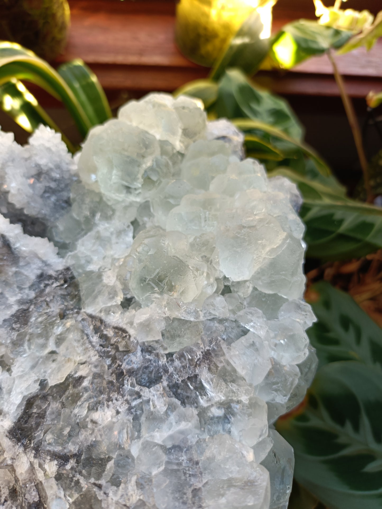 Xiang Hualing Fluorite Specimen + Stand - 3991g (4.35kg including stand)