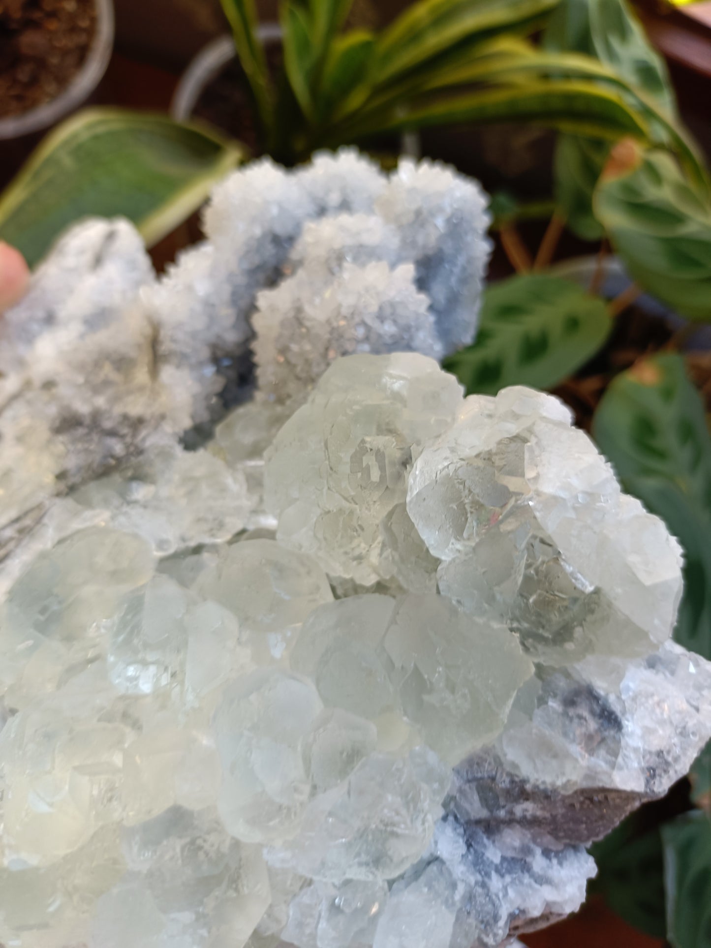Xiang Hualing Fluorite Specimen + Stand - 3991g (4.35kg including stand)
