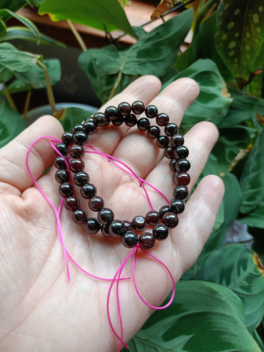 Garnet Beaded Stretch Bracelet - 7mm