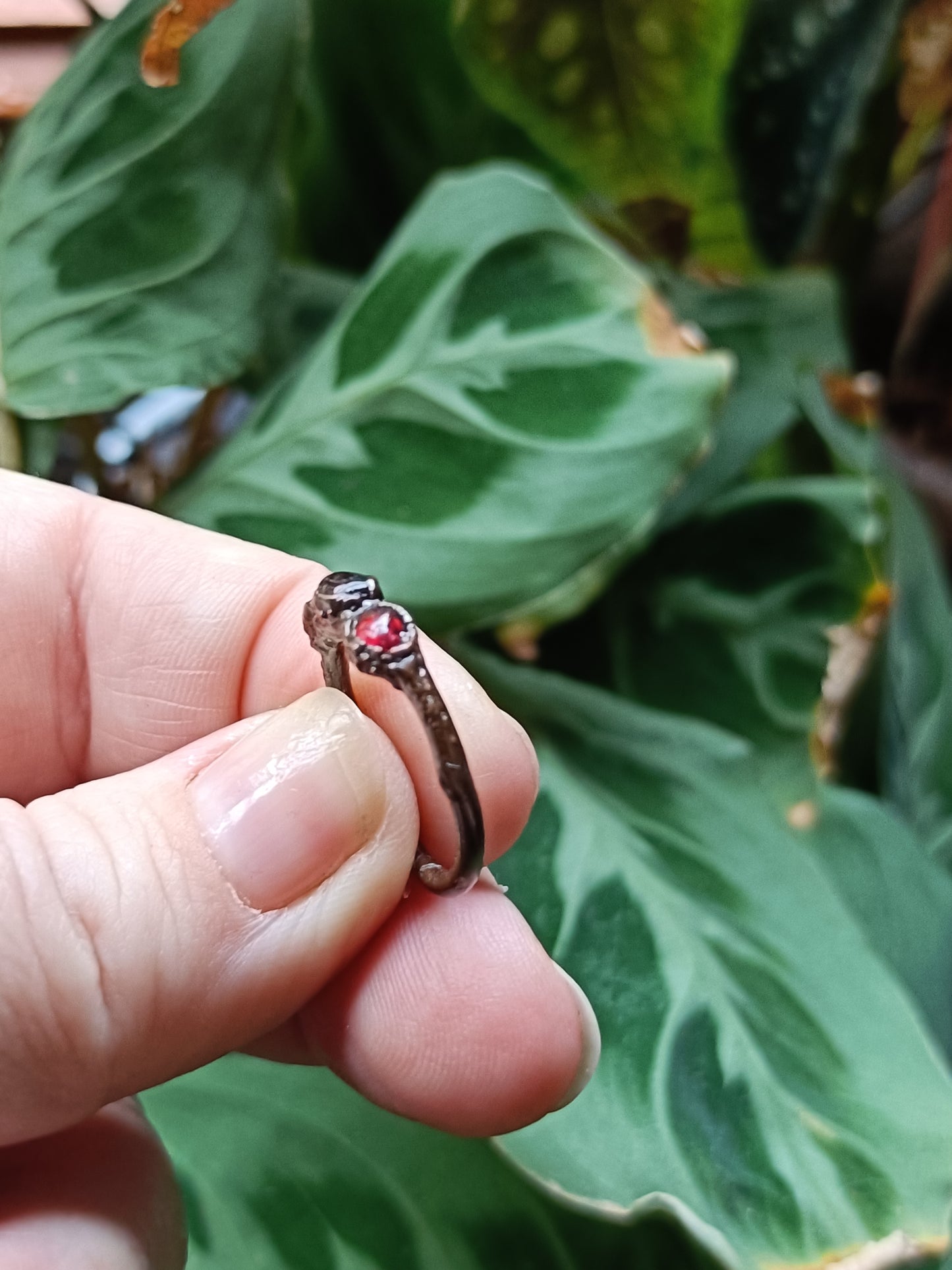 Garnet Copper Electroformed Ring - Size US 5 - UK J 1/2 - D 15.7mm
