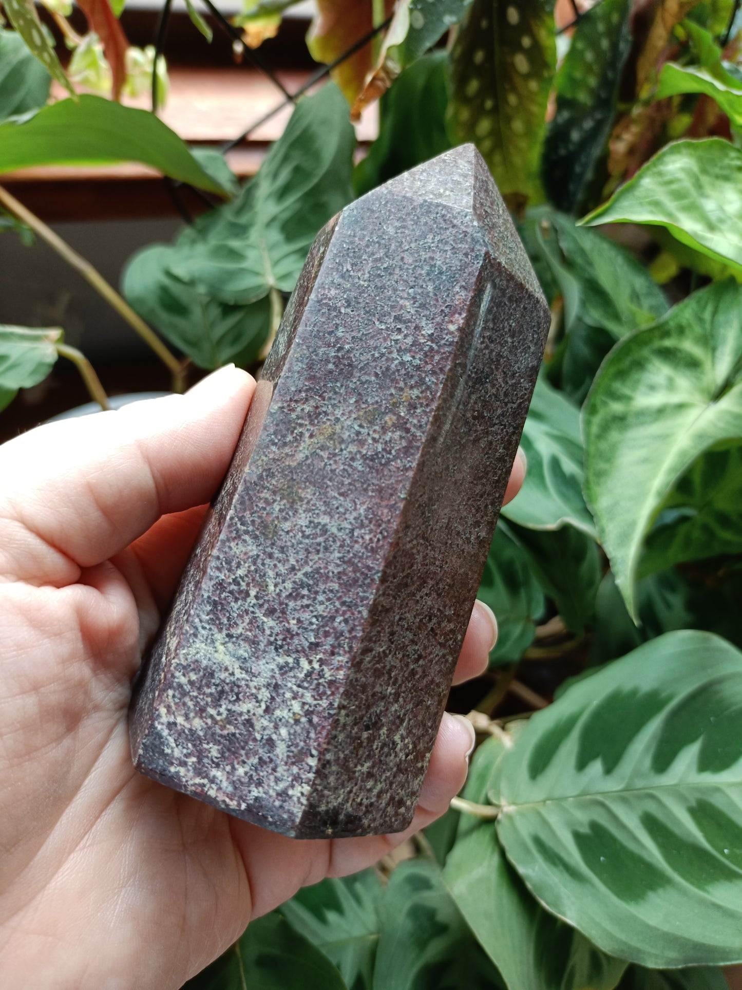 Garnet Tower - 590g