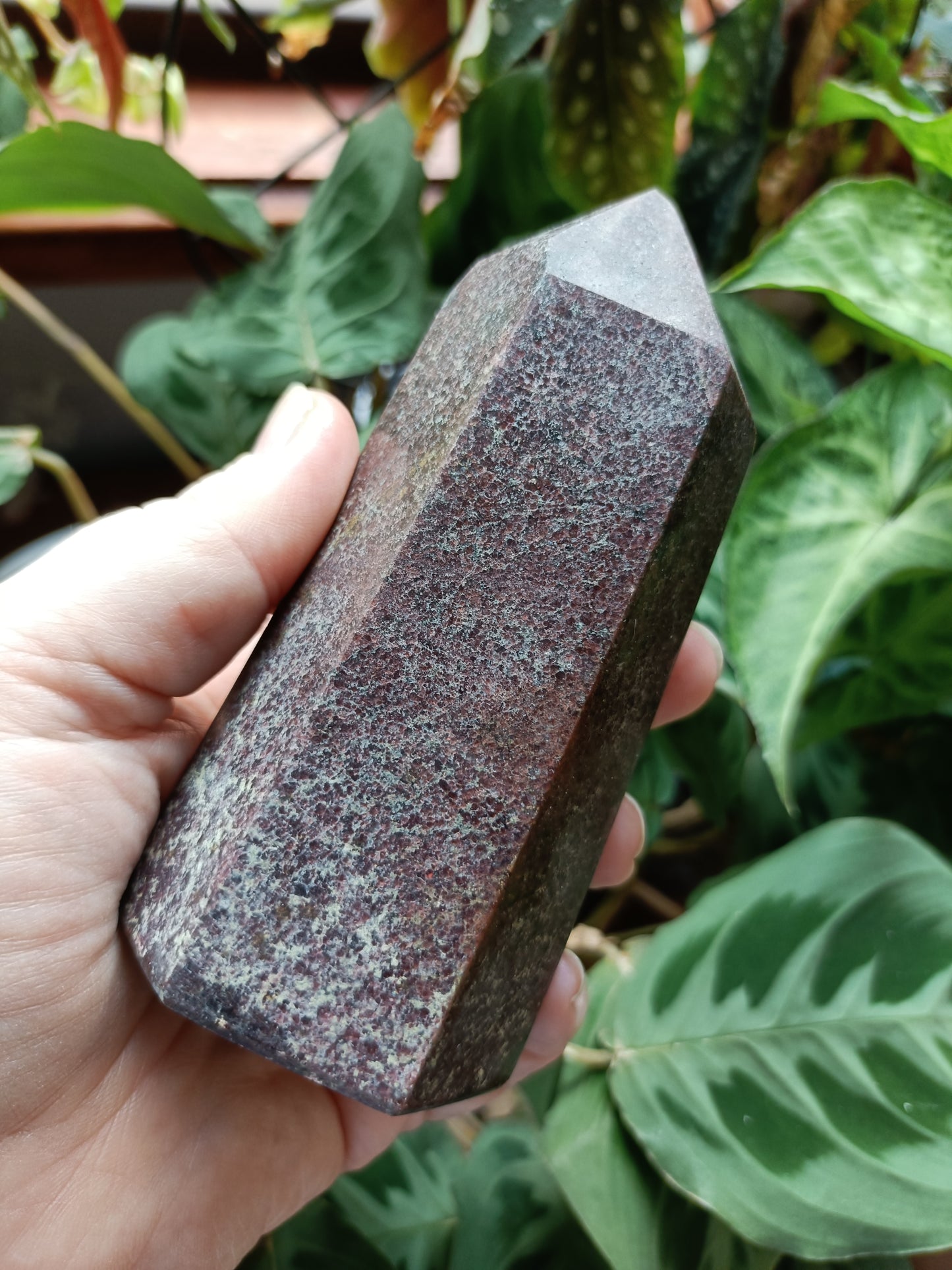 Garnet Tower - 590g