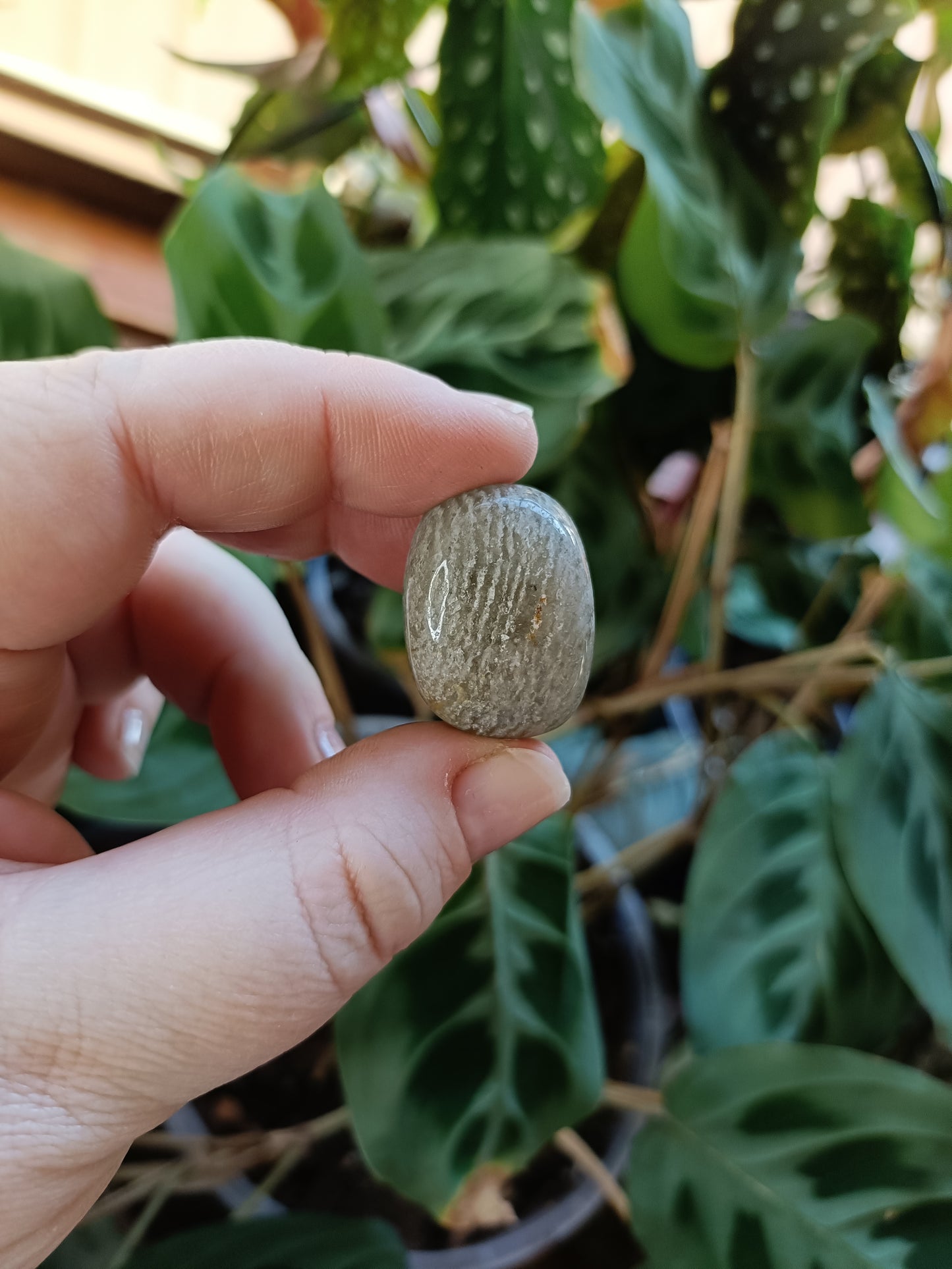 Thousand Layer Garden Quartz Tumbles - 15-35g