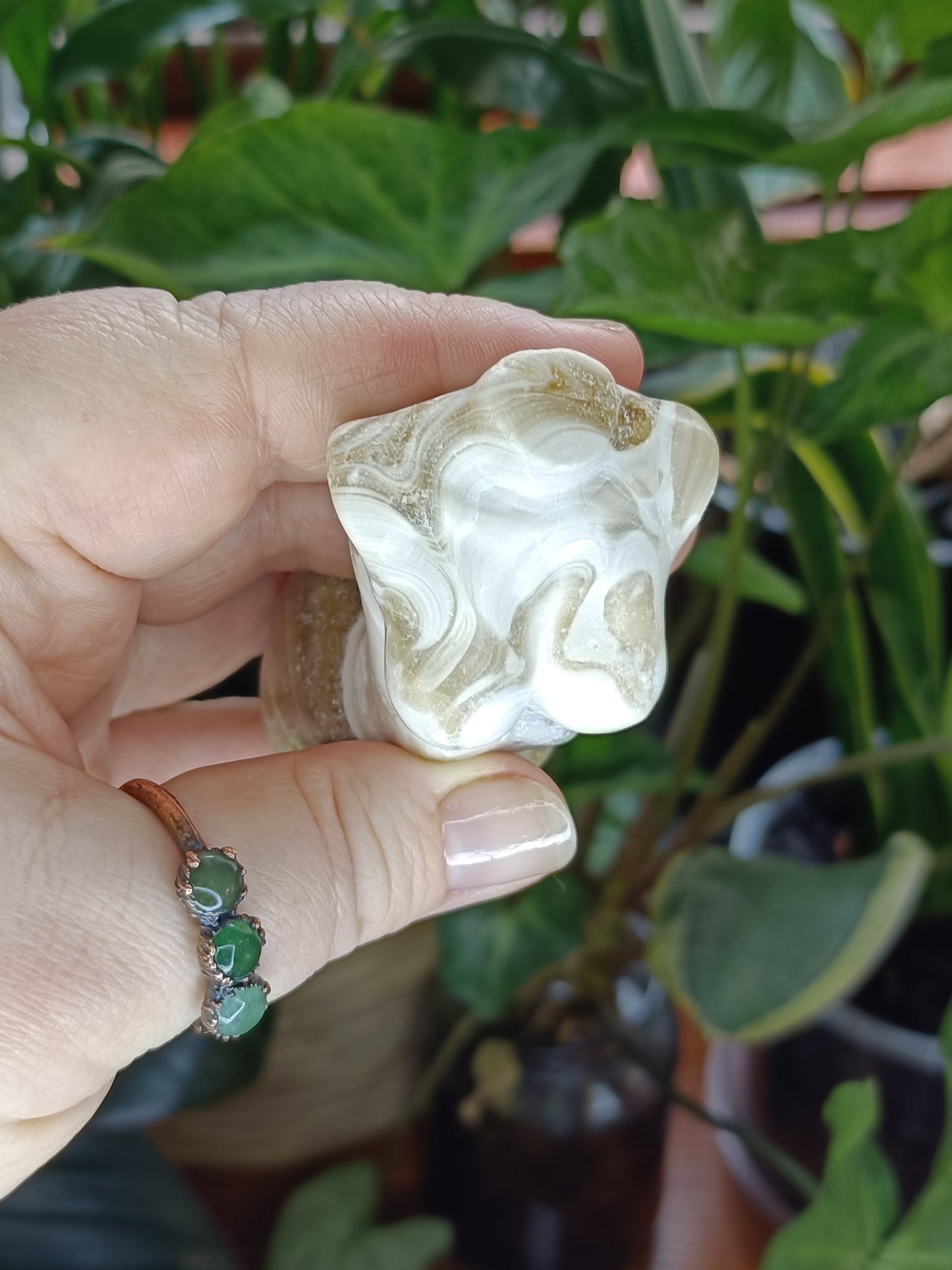 Amber Calcite Goddess Body - 140g