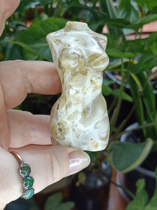 Amber Calcite Goddess Body - 130g