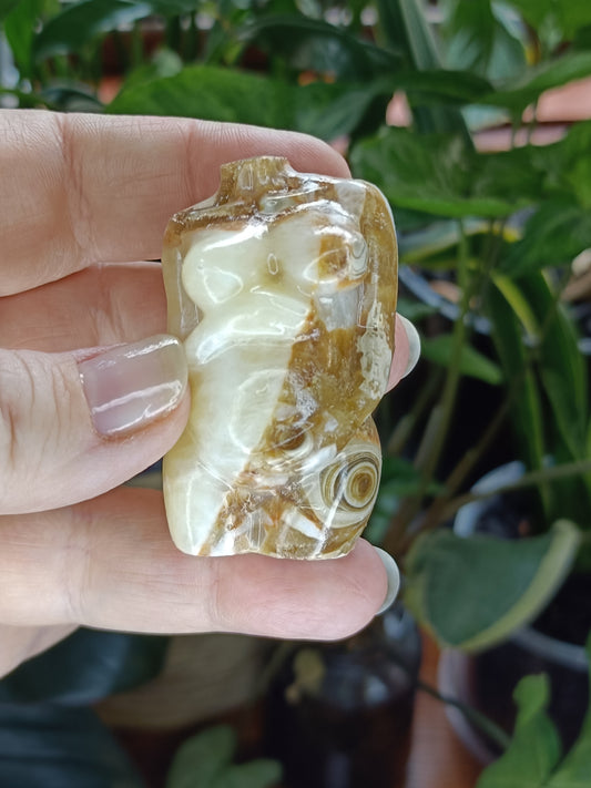 Amber Calcite Pregnant Goddess Body - 66g