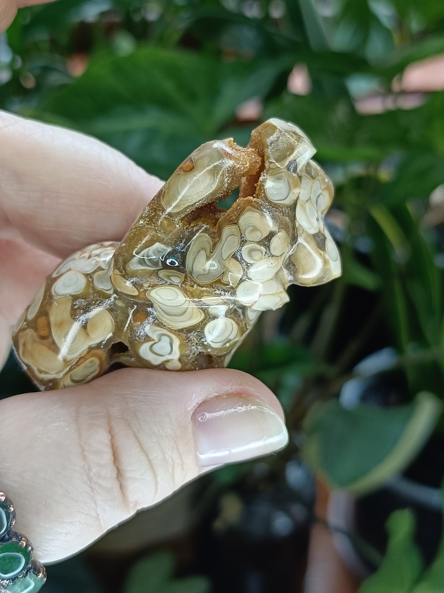 Amber Calcite Pregnant Goddess Body - 51g