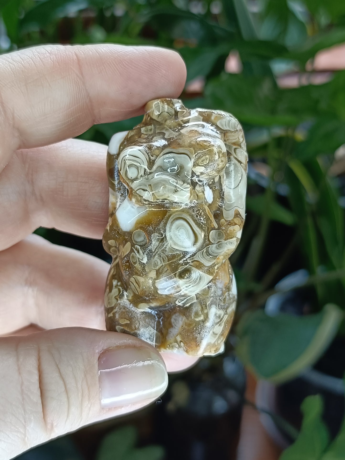 Amber Calcite Pregnant Goddess Body - 54g