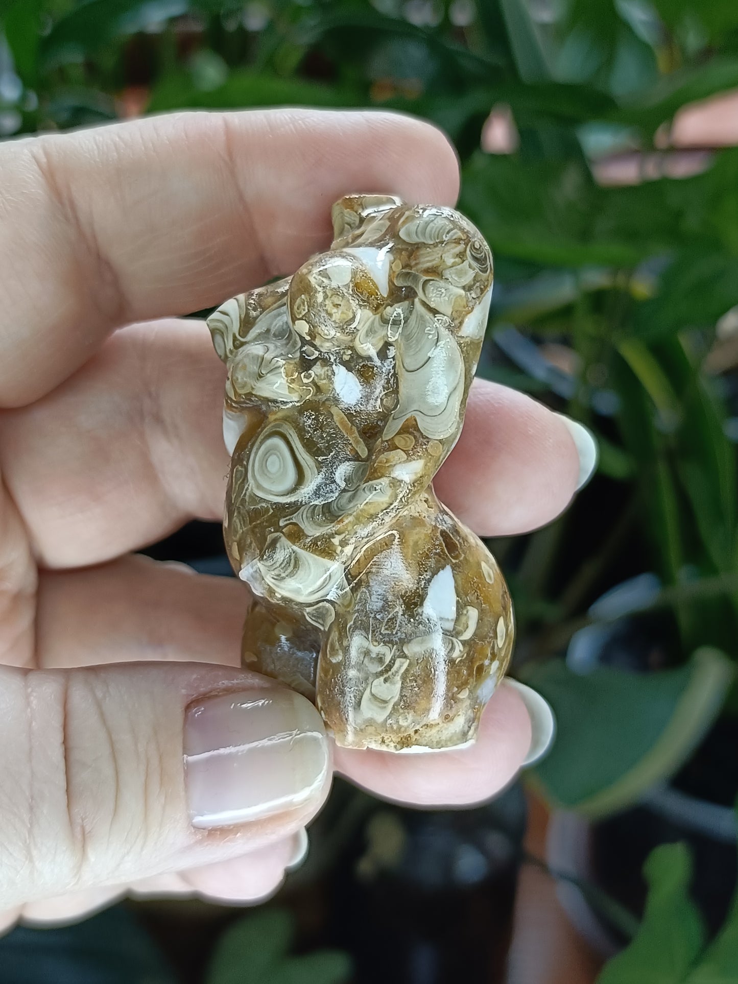 Amber Calcite Pregnant Goddess Body - 54g