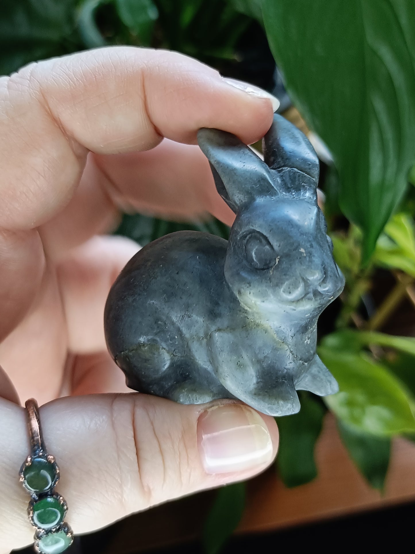 Sitting Rabbit Small Carving - 55-80g