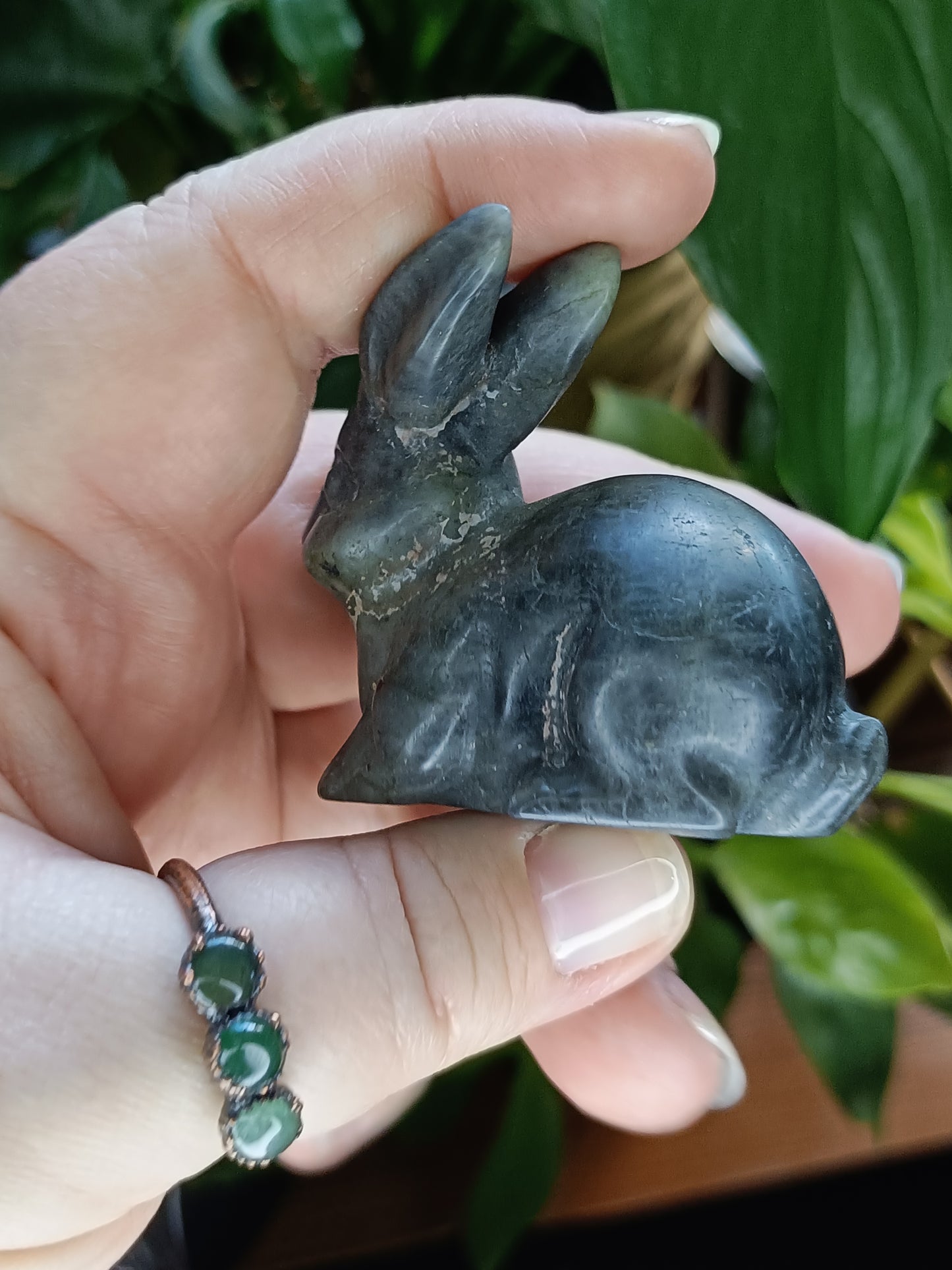 Sitting Rabbit Small Carving - 55-80g