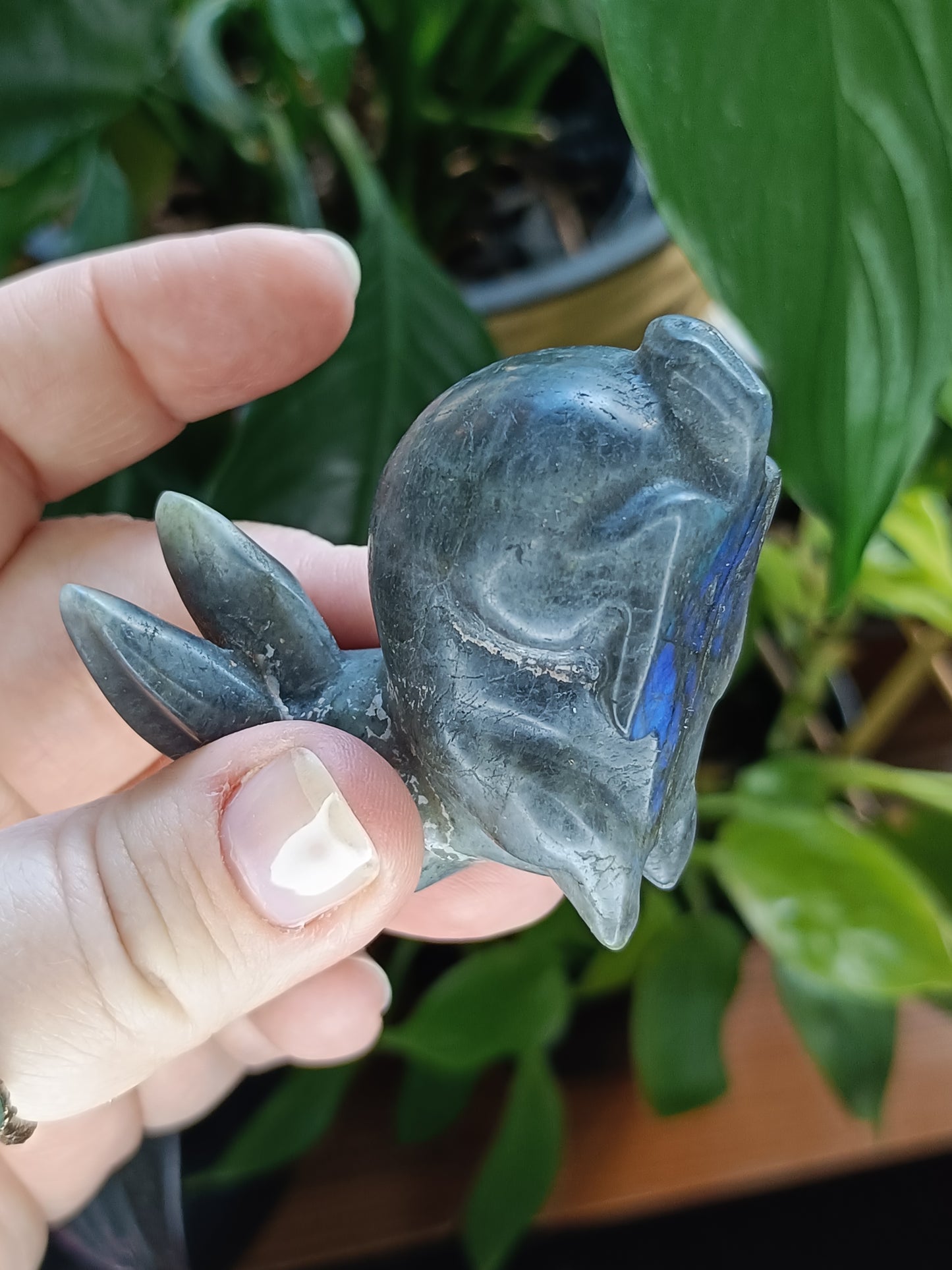 Sitting Rabbit Small Carving - 55-80g