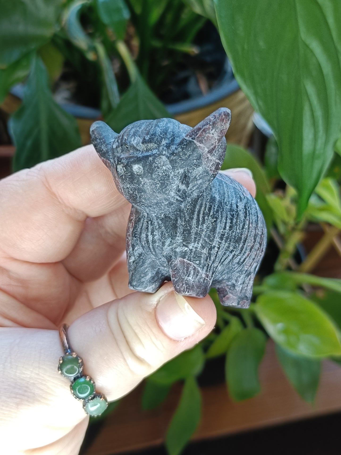 Highland Cow Small Carving - 70-100g