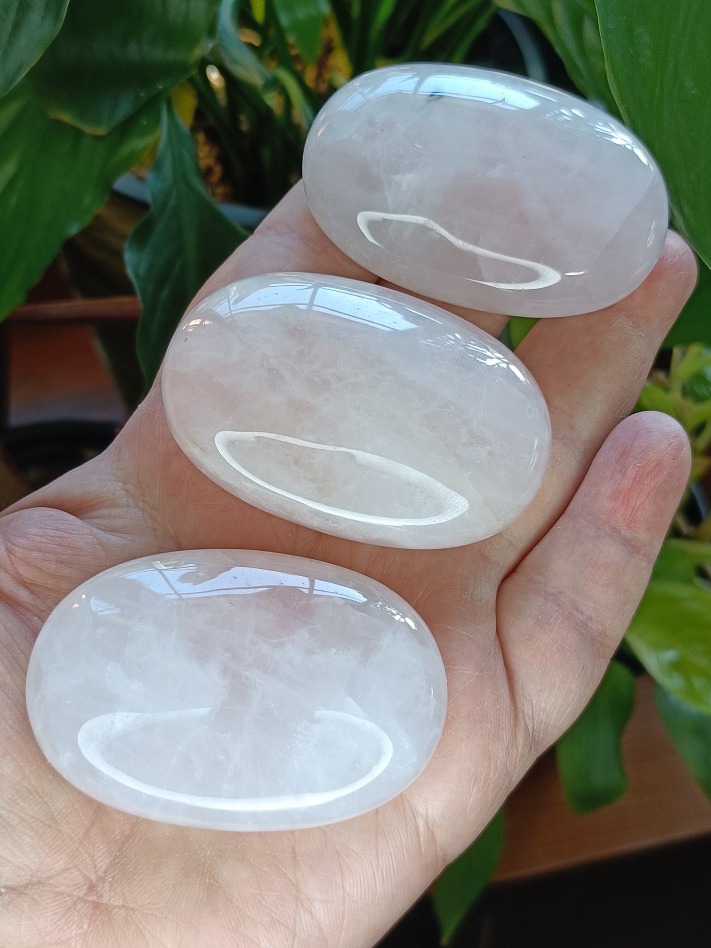 Rose Quartz Palm Stones - 70-80g
