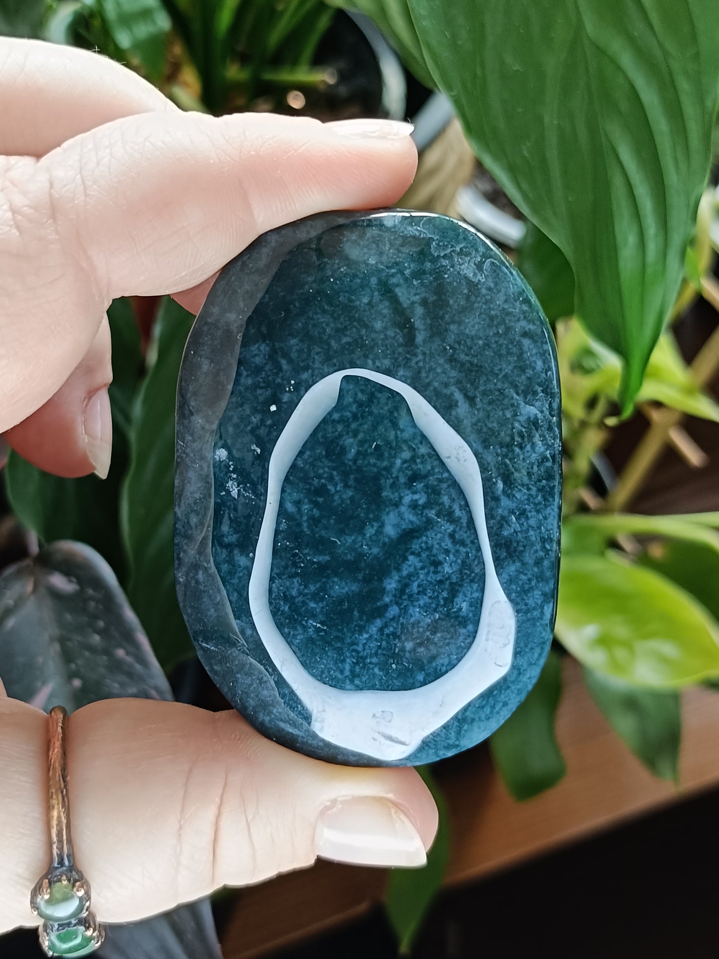 Moss Agate Palm Stone - 135-150g