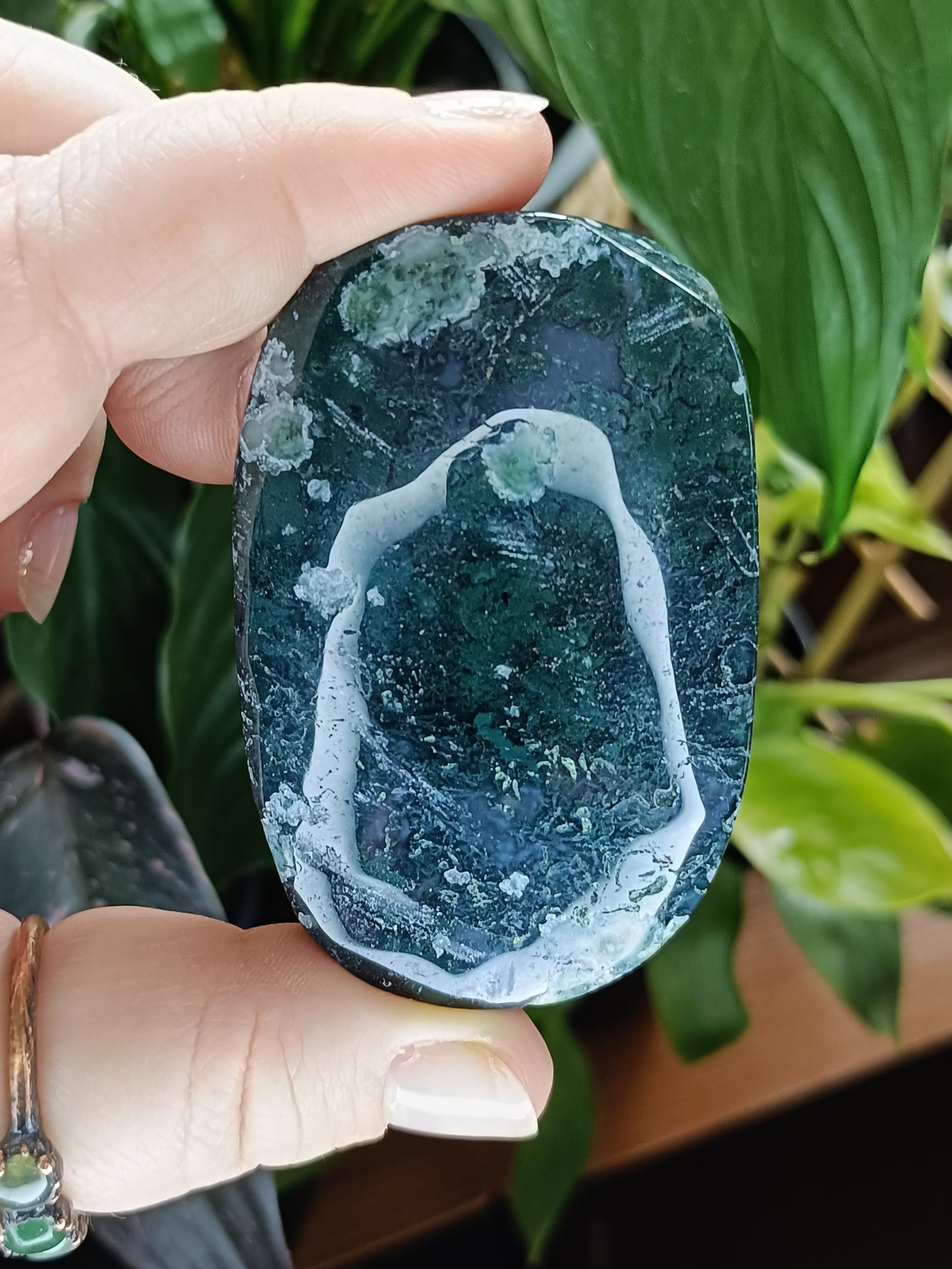 Moss Agate Palm Stone - 100-120g