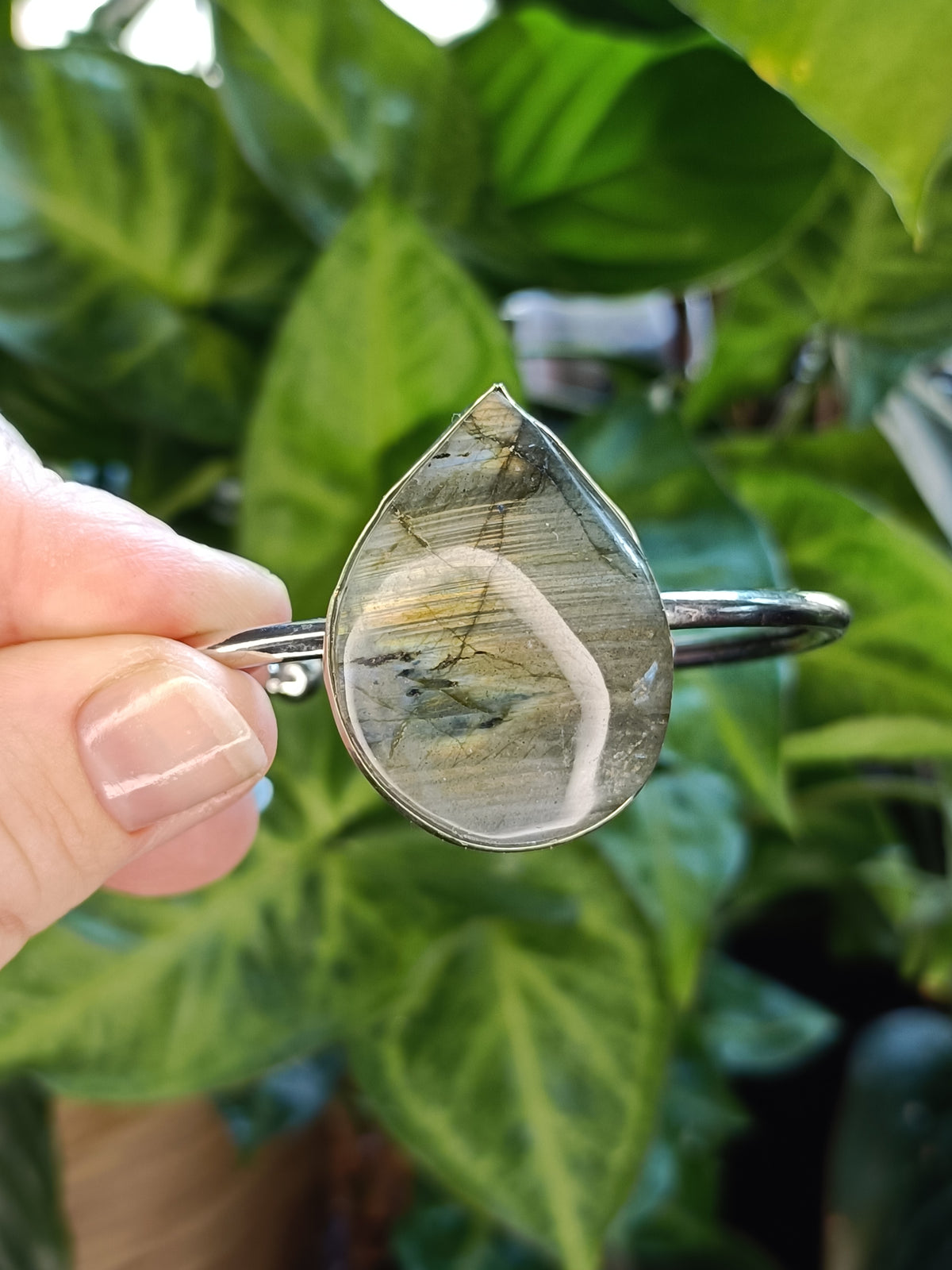 Labradorite Leaf Bangle - Silver-Plated Copper