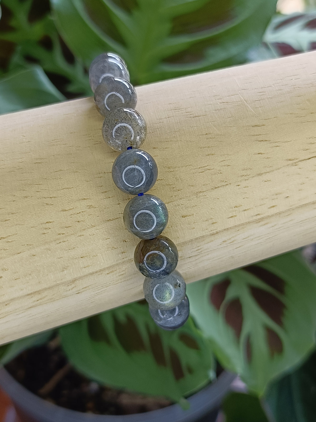 Labradorite Round Beaded Stretch Bracelet - 10mm