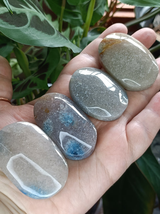 Trolleite Palm Stone - 40-80g