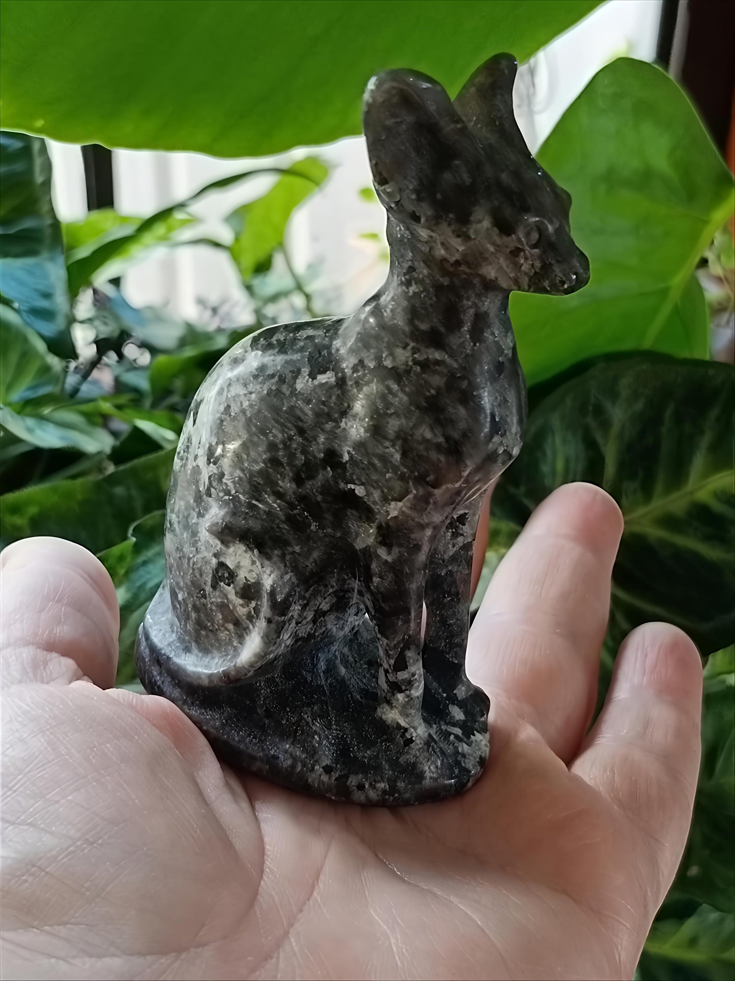 Sodalite & Syenite 'Emberlite/Yooperlite' Sphinx Cat Carving - 178g