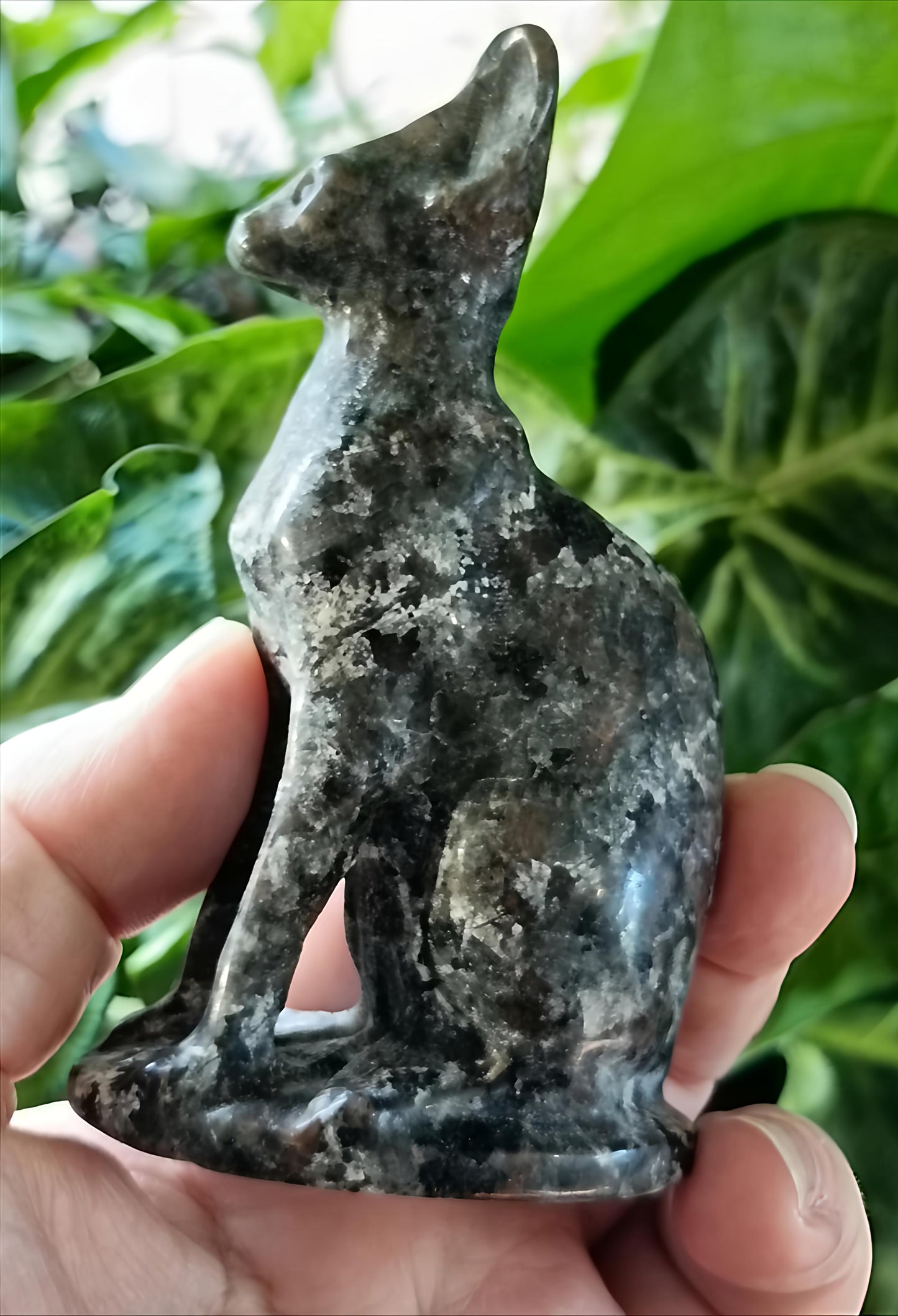 Sodalite & Syenite 'Emberlite/Yooperlite' Sphinx Cat Carving - 178g