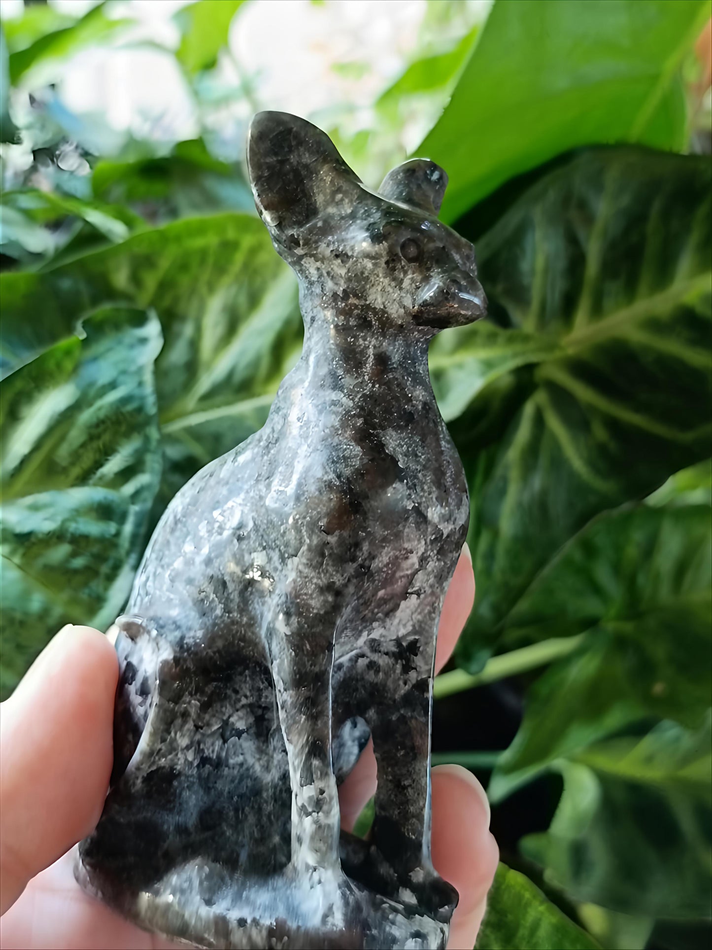 Sodalite & Syenite 'Emberlite/Yooperlite' Sphinx Cat Carving - 178g